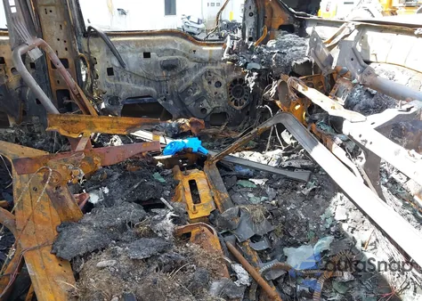 2007 Ford F350 from USA, damaged, VIN 1FTWW33P17EA78724